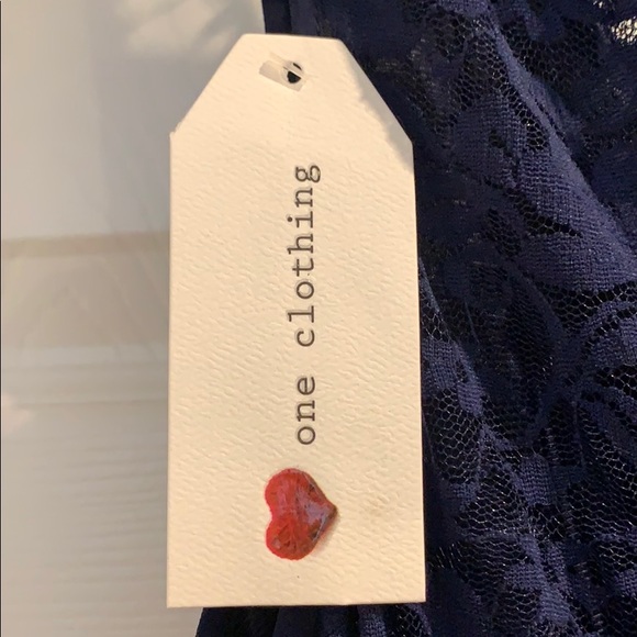 🔴 4/$20 Bundle: Navy Lace back Dress - Picture 4 of 5